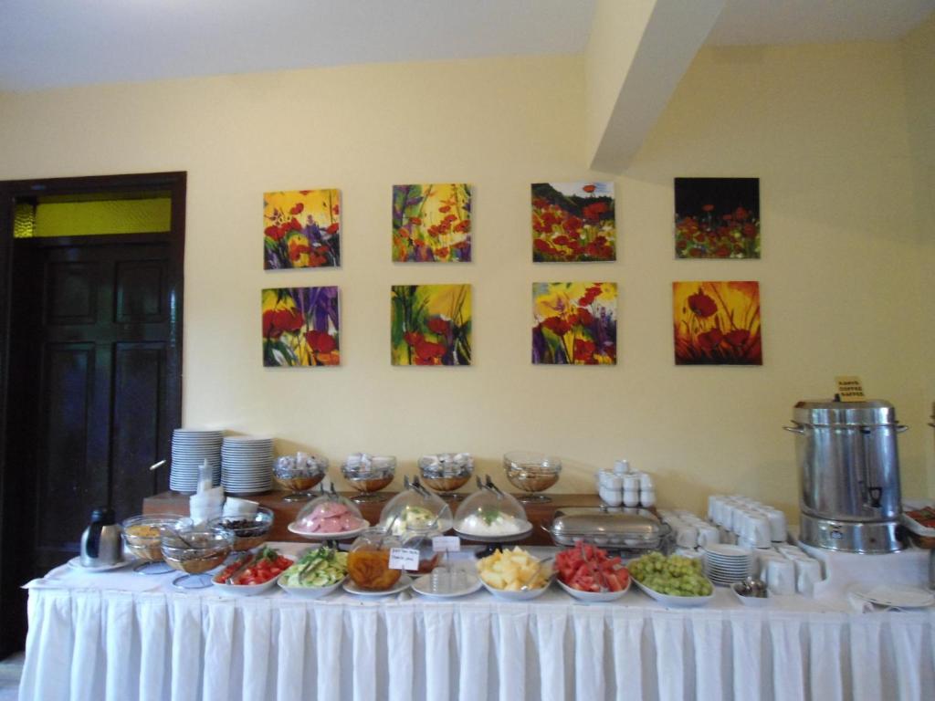 אלאניה Pinar Hotel מראה חיצוני תמונה