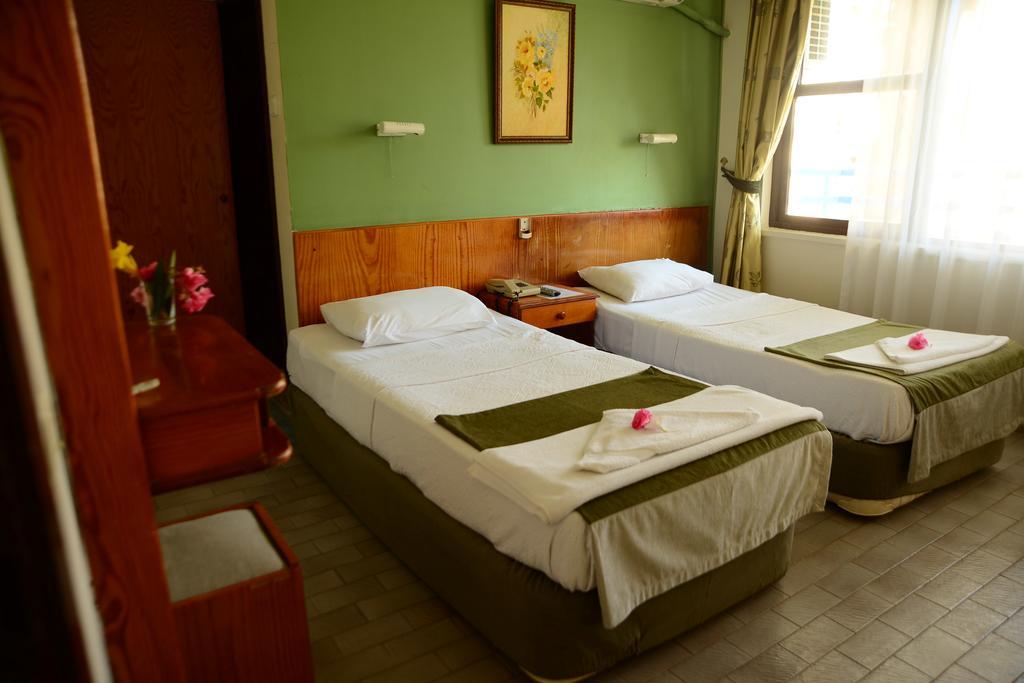 אלאניה Pinar Hotel מראה חיצוני תמונה